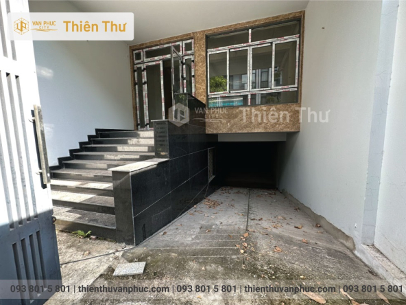 Bán nhà phố vạn phúc city mặt tiền 6m hướng đông tứ trạch