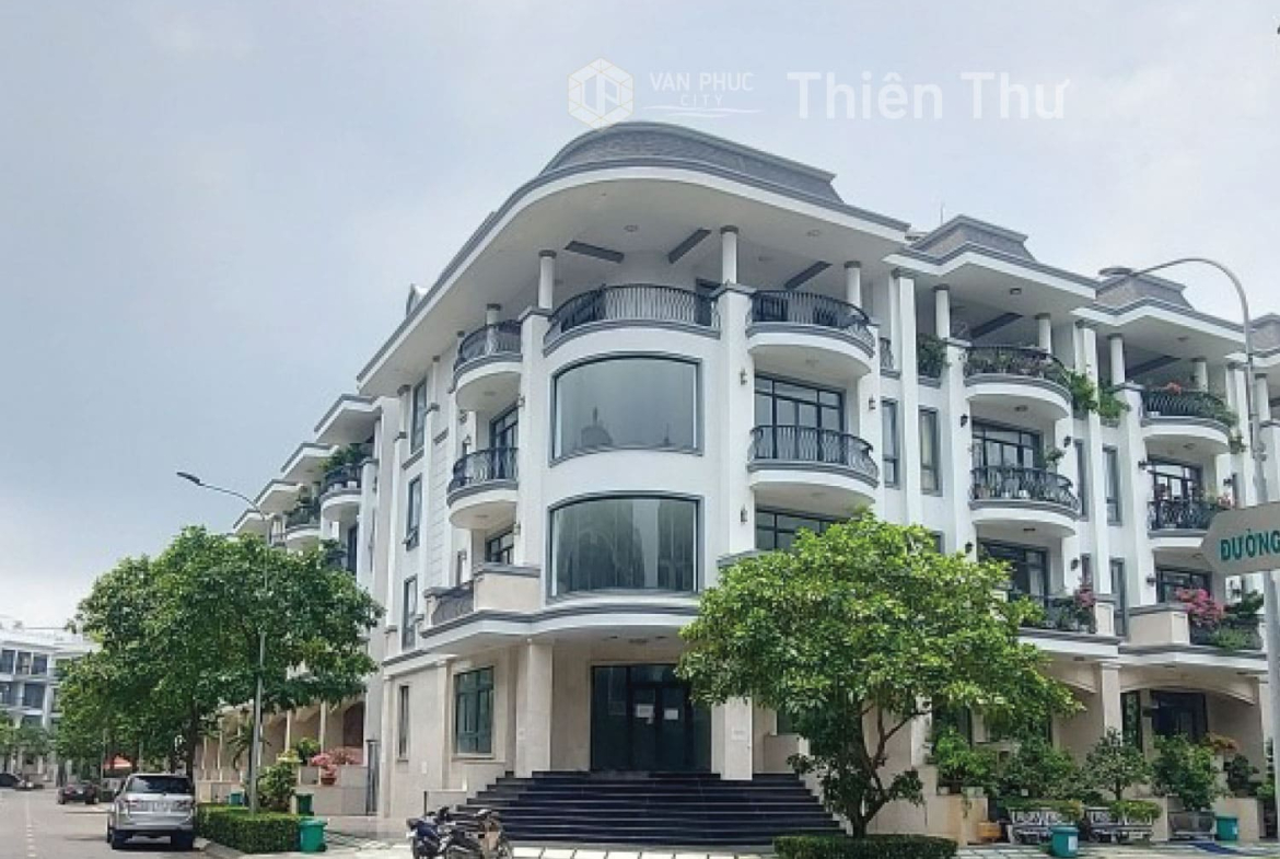 Cho thuê văn phòng nguyên căn Vạn Phúc City