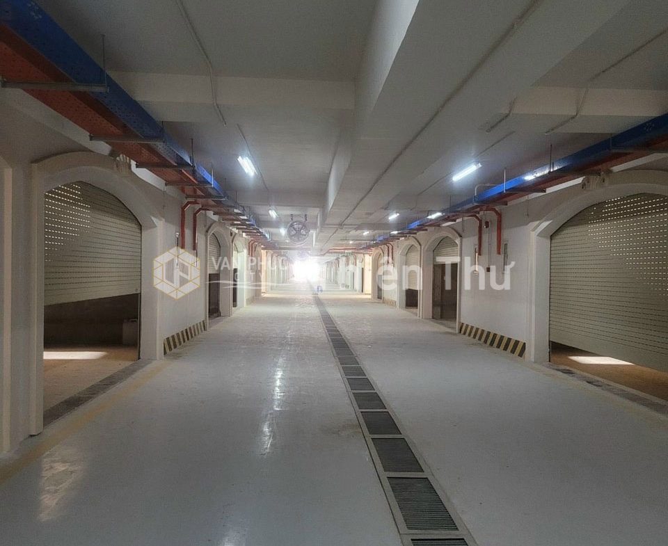 Bán shophouse phố đi bộ Vạn Phúc City