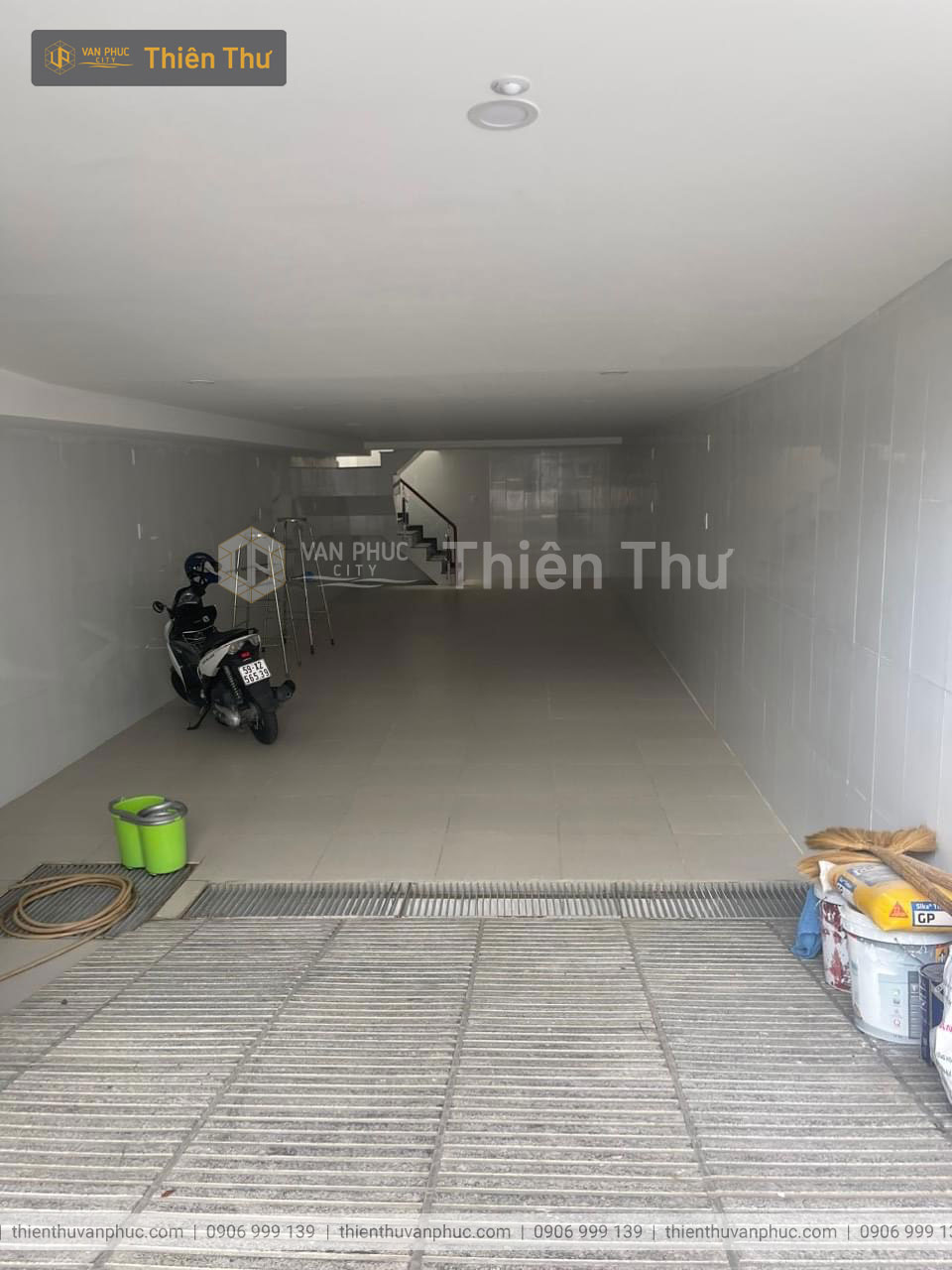Cho thuê nhà nguyên căn mặt tiền 5m vạn phúc city
