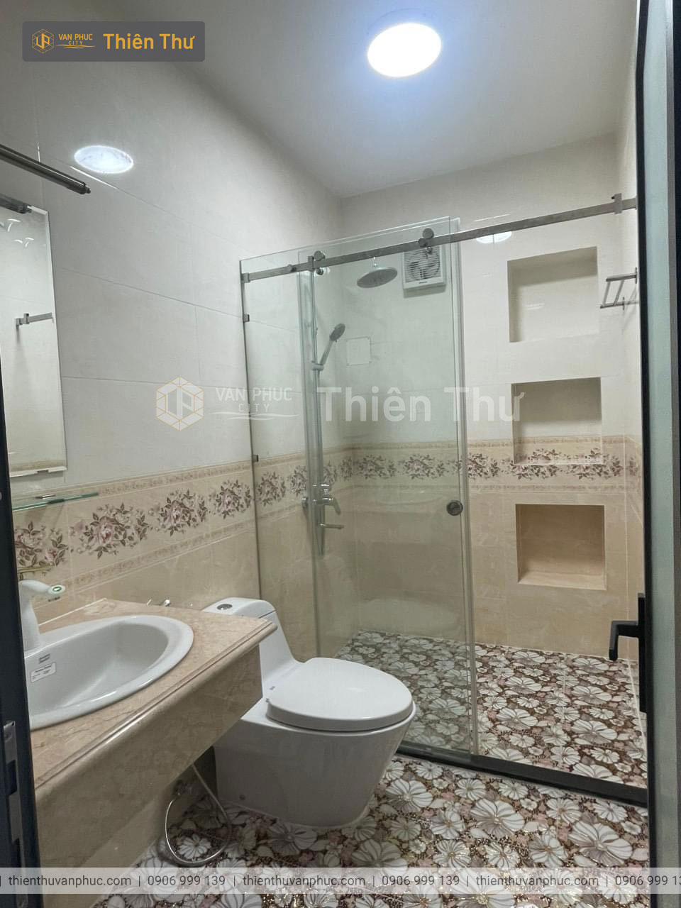 Cho thuê nhà nguyên căn mặt tiền 5m vạn phúc city