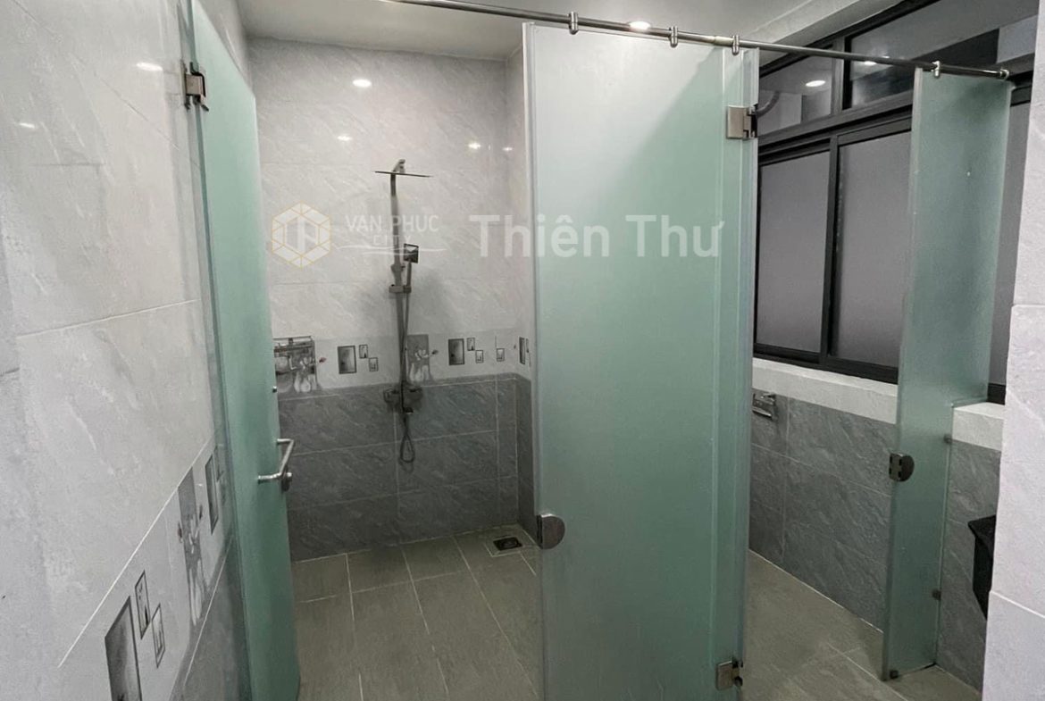 Cho thuê văn phòng diện tích 120m2 Vạn Phúc City