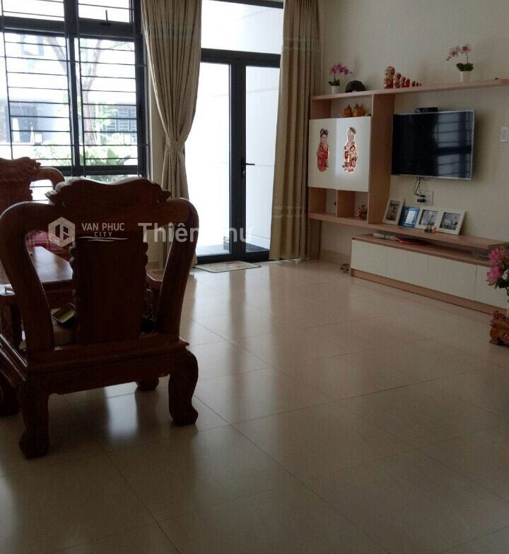 Bán nhà phố nguyên căn 1 hầm 3 tầng Vạn Phúc City