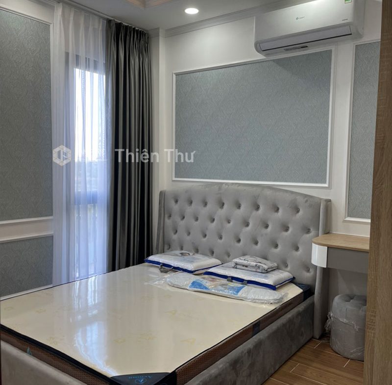 Cho thuê căn hộ dịch vụ 2 phòng ngủ 80m2 Vạn Phúc City