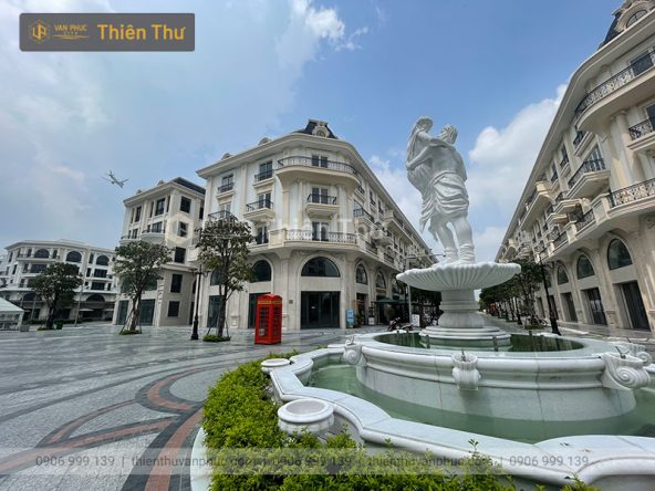 Cho thuê nguyên căn căn góc Vạn Phúc City