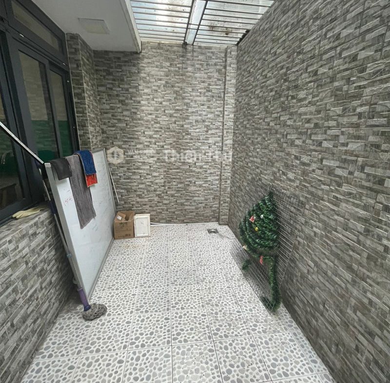 Cho thuê văn phòng nguyên căn 380m2 Vạn Phúc City