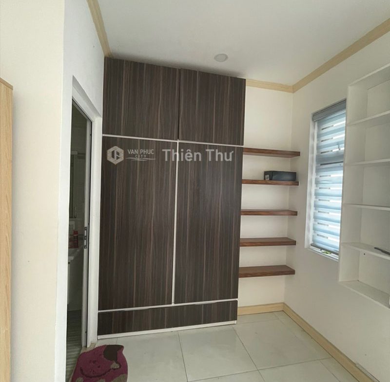 Cho thuê văn phòng nguyên căn 380m2 Vạn Phúc City