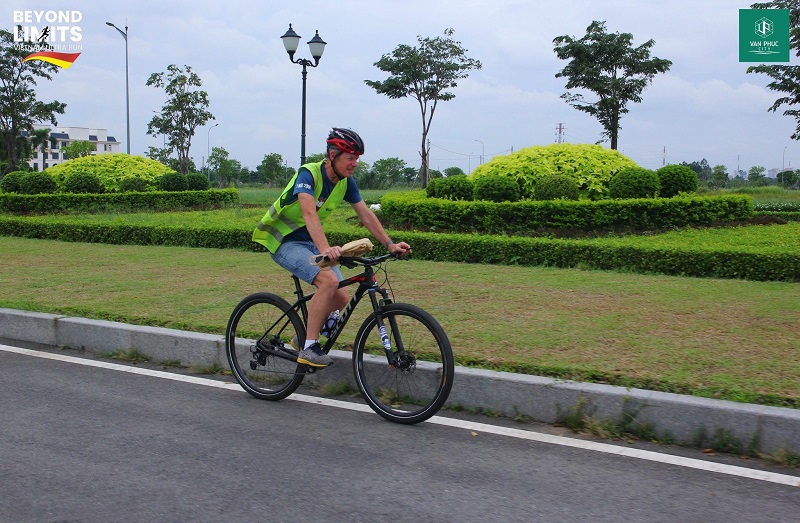 Đường chạy vạn phúc city được chứng nhận đạt chuẩn quốc tế
