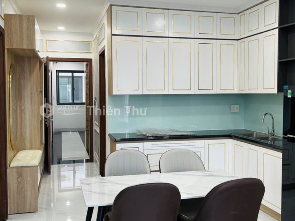 Cho thuê căn hộ 2 phòng ngủ Vạn Phúc City