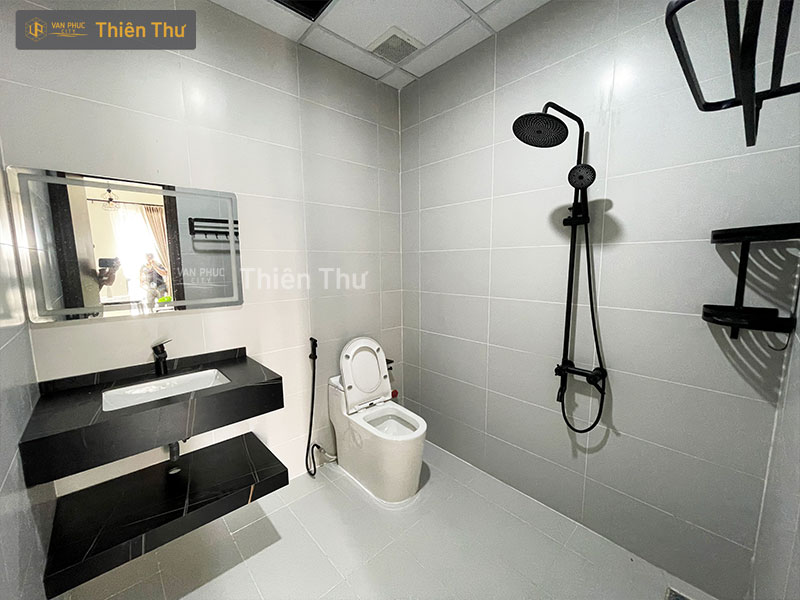 Cho thuê căn hộ dịch vụ 2 phòng ngủ Vạn Phúc City