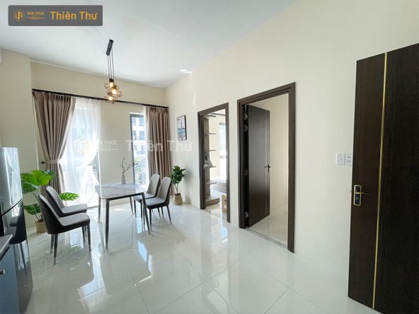 Cho thuê căn hộ dịch vụ 2 phòng ngủ Vạn Phúc City