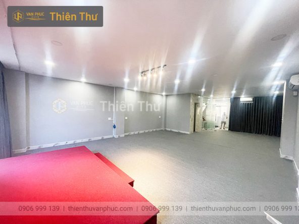 Cho thuê mặt bằng 7x20m Vạn Phúc City