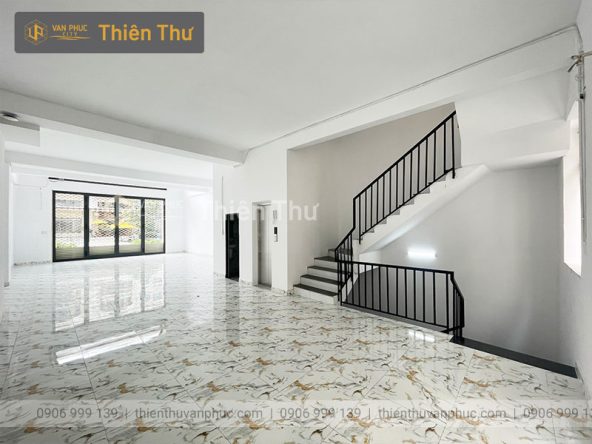Cho thuê mặt bằng kinh doanh Vạn Phúc City