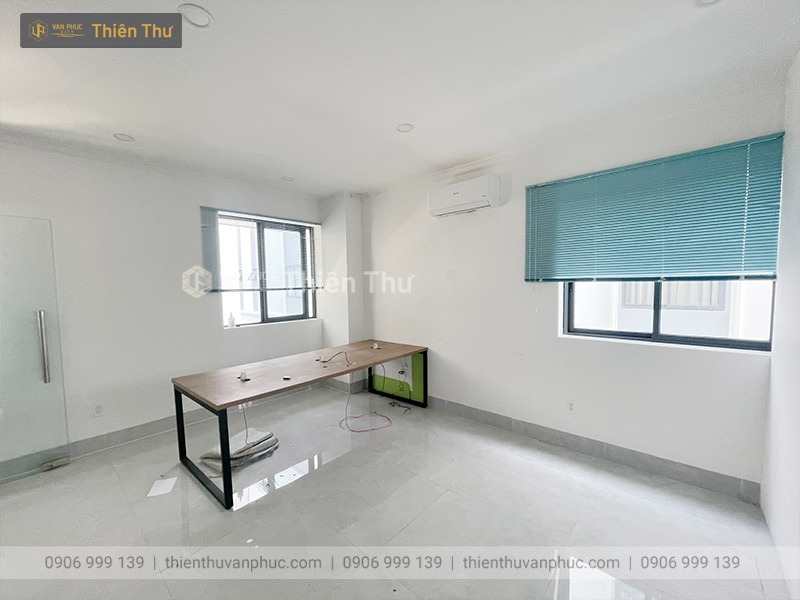 Cho thuê mặt bằng văn phòng Vạn Phúc City