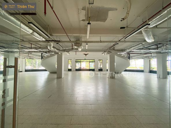 Cho thuê mặt bằng văn phòng Vạn Phúc City