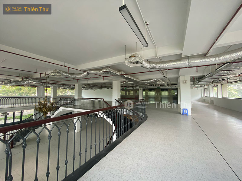 Cho thuê mặt bằng văn phòng Vạn Phúc City