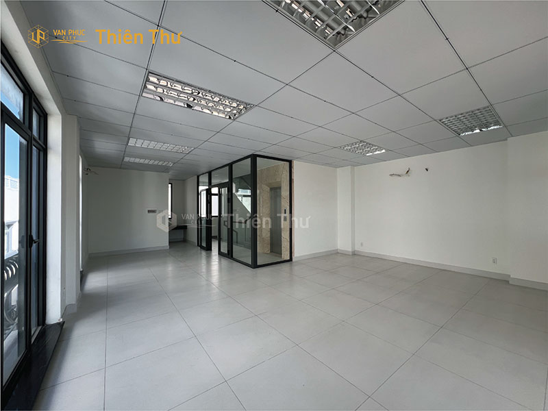 Cho thuê nguyên căn văn phòng Vạn Phúc City