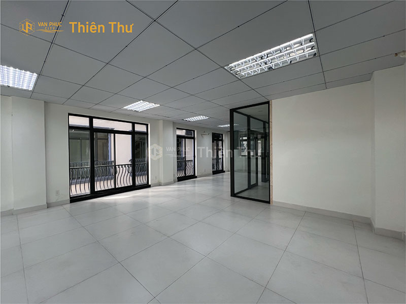 Cho thuê nguyên căn văn phòng Vạn Phúc City