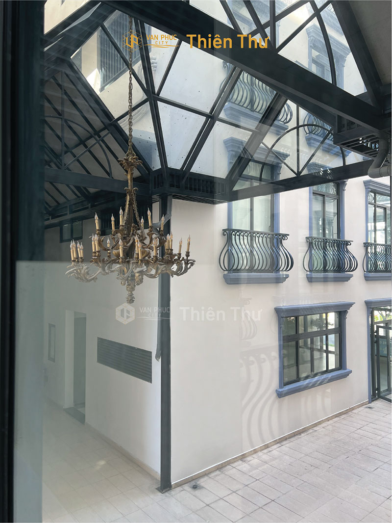 Cho thuê nguyên căn văn phòng Vạn Phúc City