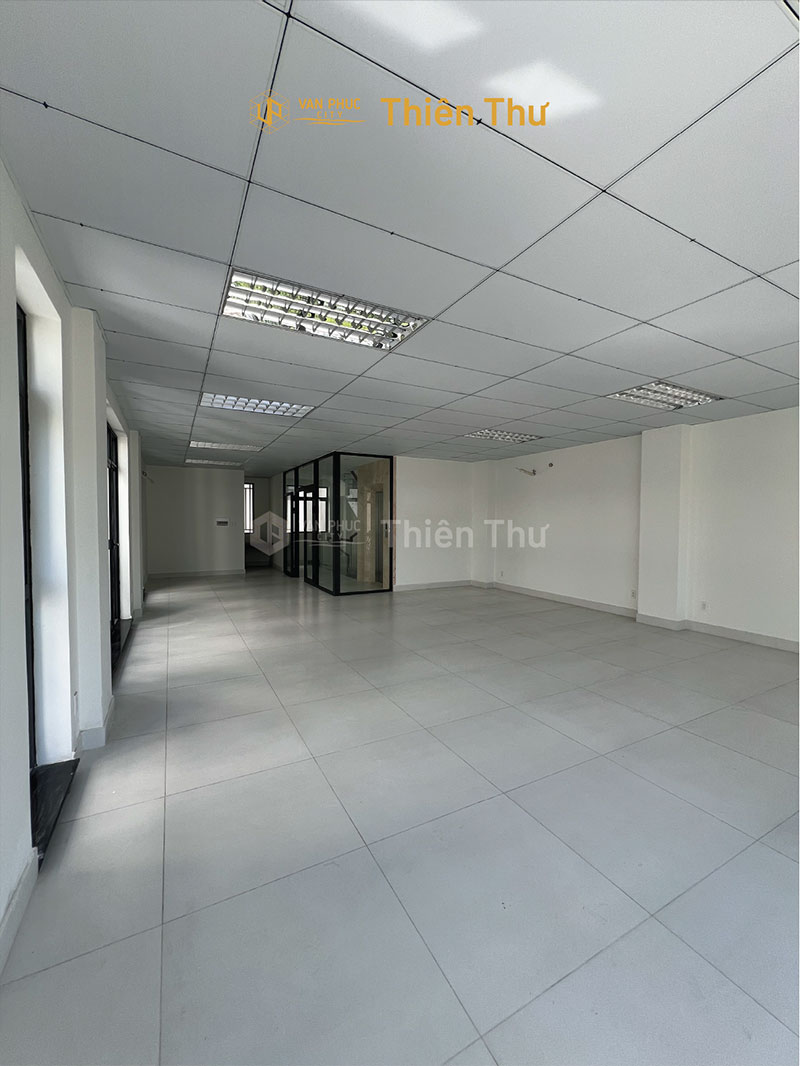 Cho thuê nguyên căn văn phòng Vạn Phúc City