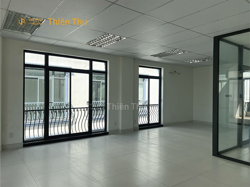 Cho thuê nguyên căn văn phòng Vạn Phúc City