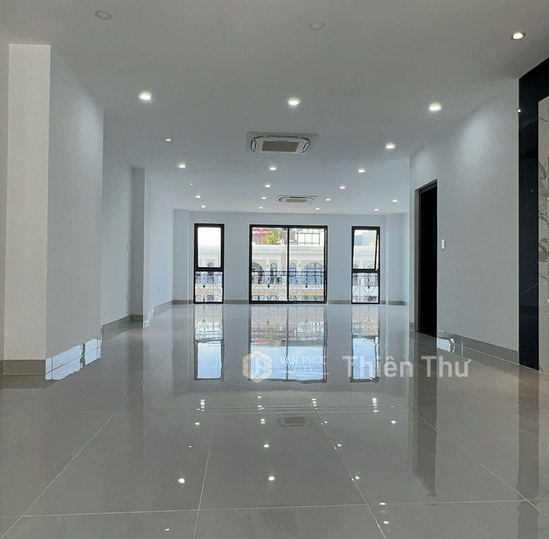 Cho thuê nhà nguyên căn 7x22m Vạn Phúc City