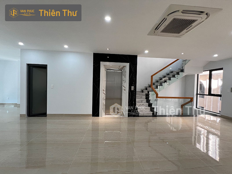 Cho thuê nhà nguyên căn 7x22m Vạn Phúc City