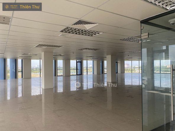 Cho thuê văn phòng 225m2 Vạn Phúc City