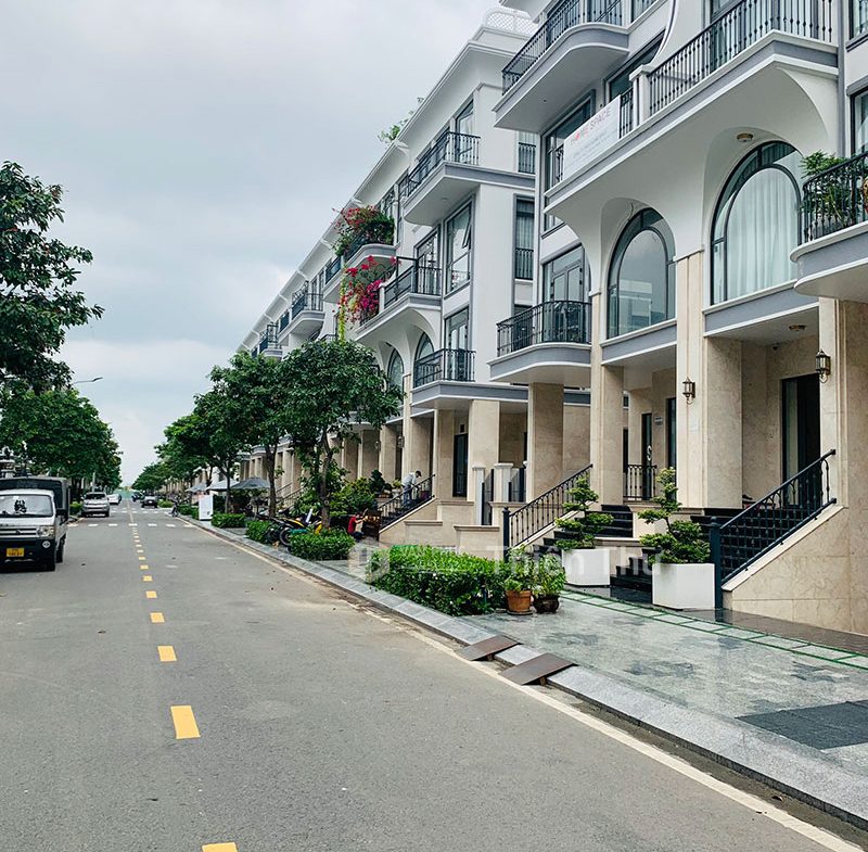 Bán nhà phố 7x20m Vạn Phúc City