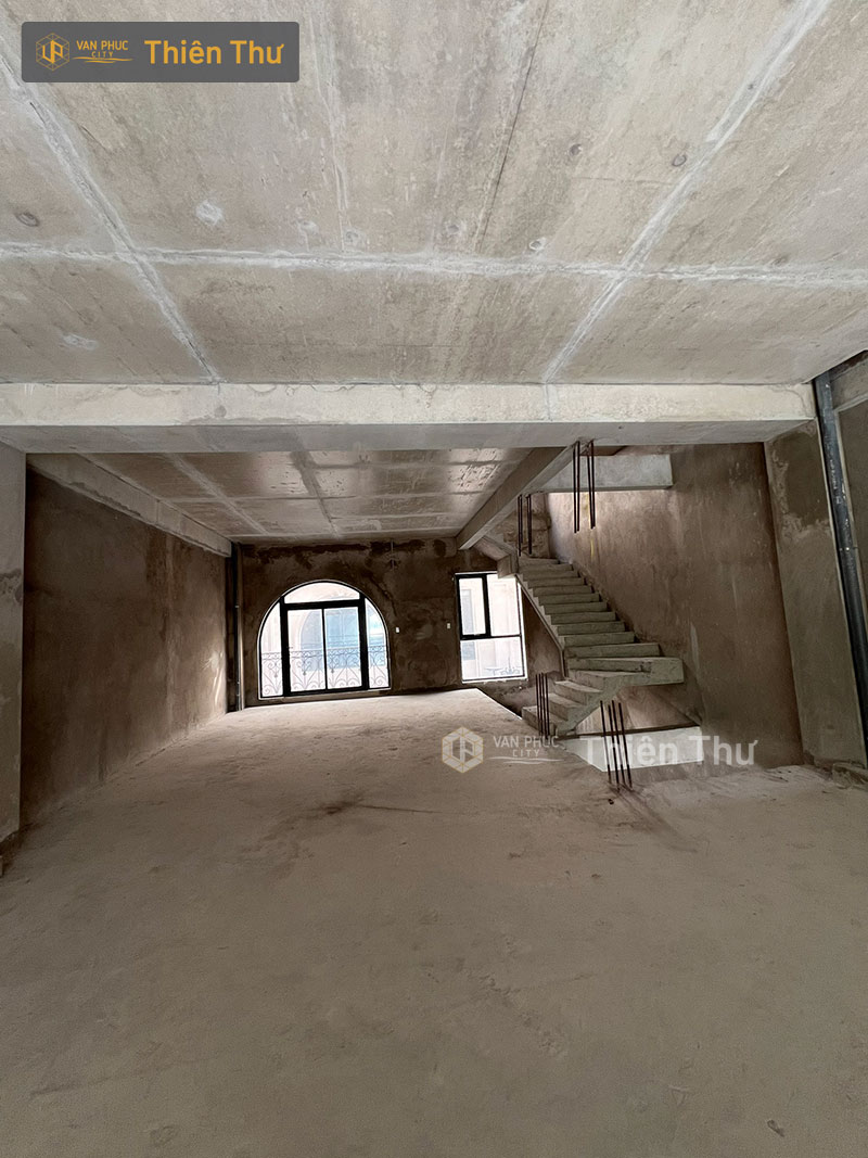 Cho thuê nhà nguyên căn 760m2 Vạn Phúc City