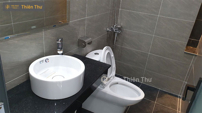 Bán nhà phố mặt tiền 7m Vạn Phúc City