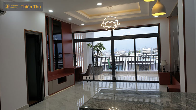 Bán nhà phố mặt tiền 7m Vạn Phúc City