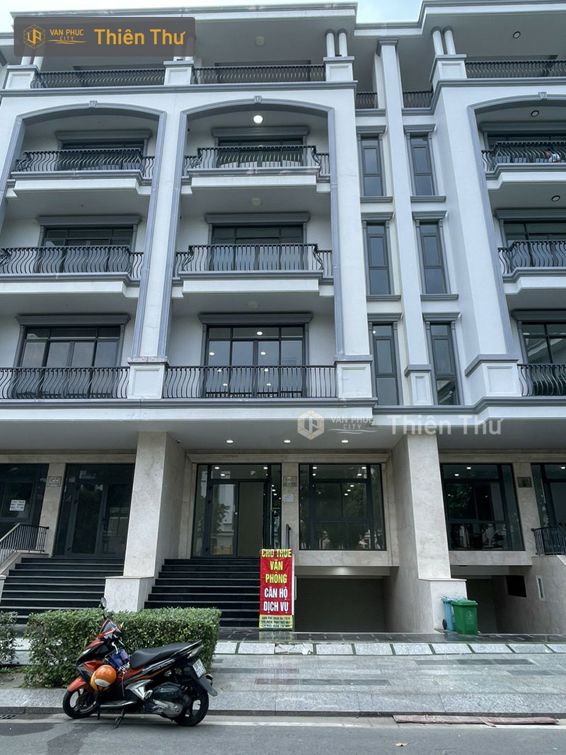 Cho thuê mặt bằng 112m2 Vạn Phúc City